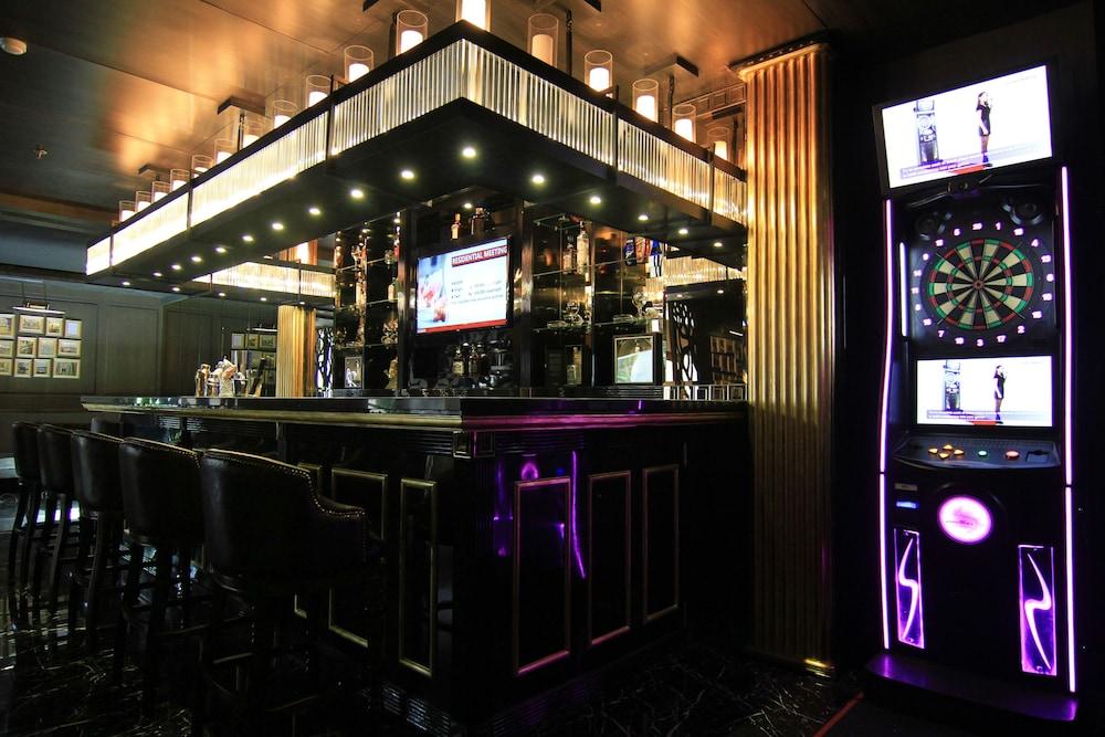 Belviu Hotel Bandung Buitenkant foto