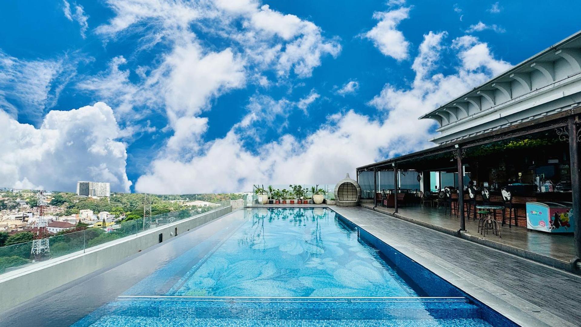 Belviu Hotel Bandung Buitenkant foto