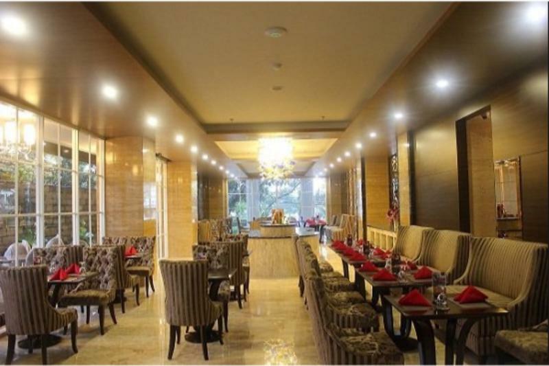 Belviu Hotel Bandung Buitenkant foto