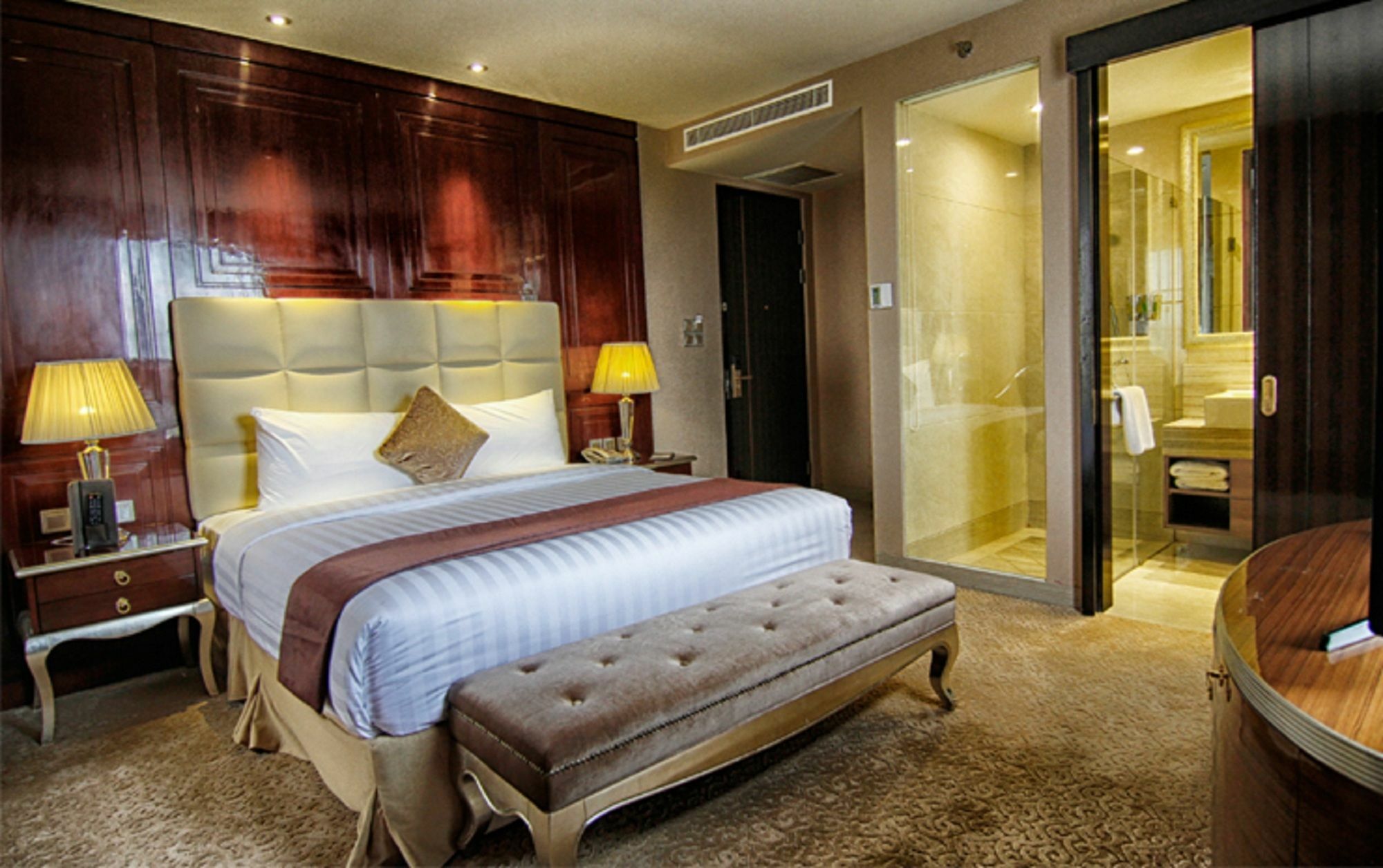 Belviu Hotel Bandung Buitenkant foto